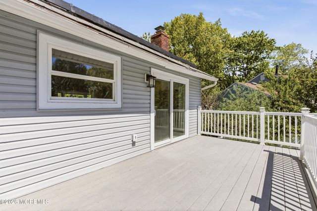 4 Silversmith Court, Barnegat, NJ 08005