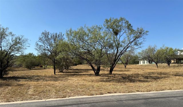 2324 Fault Line DR, Horseshoe Bay, TX 78657