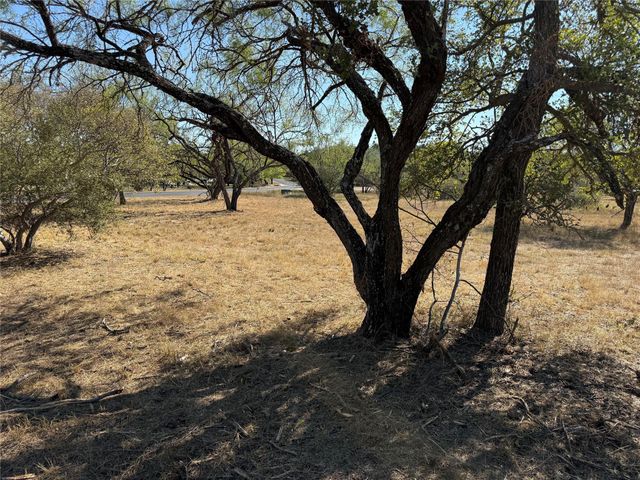 2324 Fault Line DR, Horseshoe Bay, TX 78657