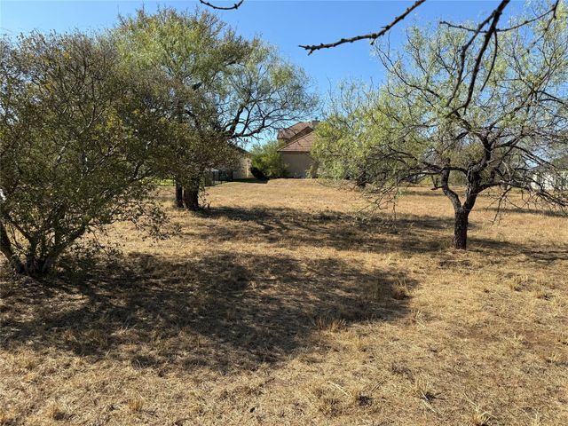 2324 Fault Line DR, Horseshoe Bay, TX 78657