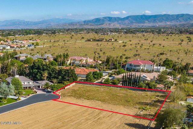 41933 Loma Vista, Lancaster, CA 93536