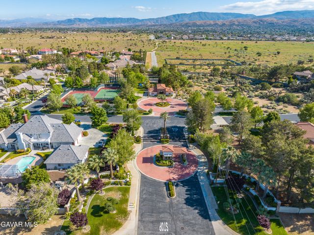 41933 Loma Vista, Lancaster, CA 93536