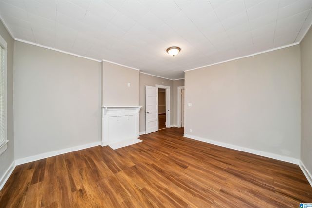 2011 HIGH SCHOOL ROAD, Hueytown, AL 35023