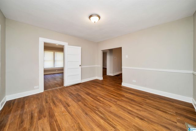2011 HIGH SCHOOL ROAD, Hueytown, AL 35023