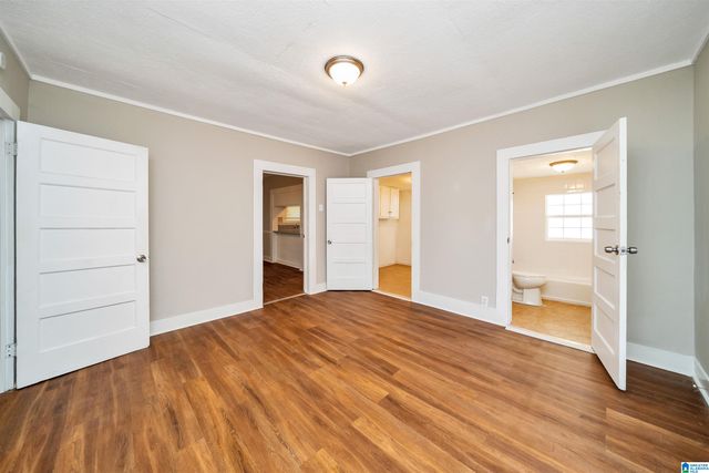 2011 HIGH SCHOOL ROAD, Hueytown, AL 35023