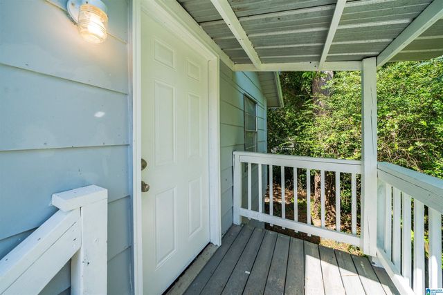 2011 HIGH SCHOOL ROAD, Hueytown, AL 35023