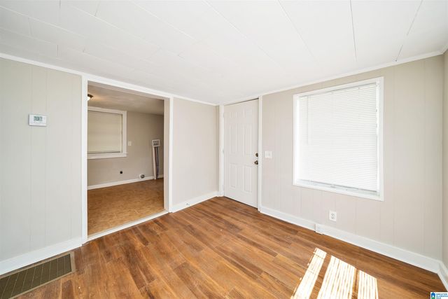 2011 HIGH SCHOOL ROAD, Hueytown, AL 35023