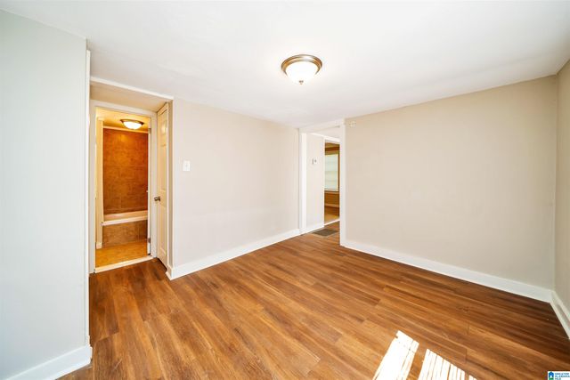 2011 HIGH SCHOOL ROAD, Hueytown, AL 35023