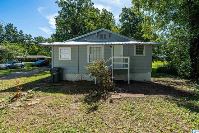 2011 HIGH SCHOOL ROAD, Hueytown, AL 35023