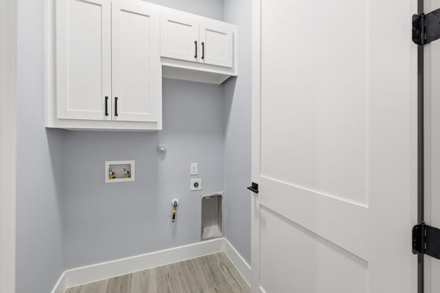 707 Ross Trail, Arlington, TX 76012