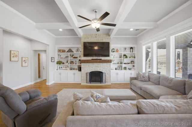 11391 S 213th East Avenue, Broken Arrow, OK 74014