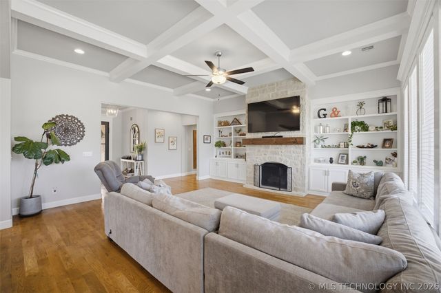 11391 S 213th East Avenue, Broken Arrow, OK 74014