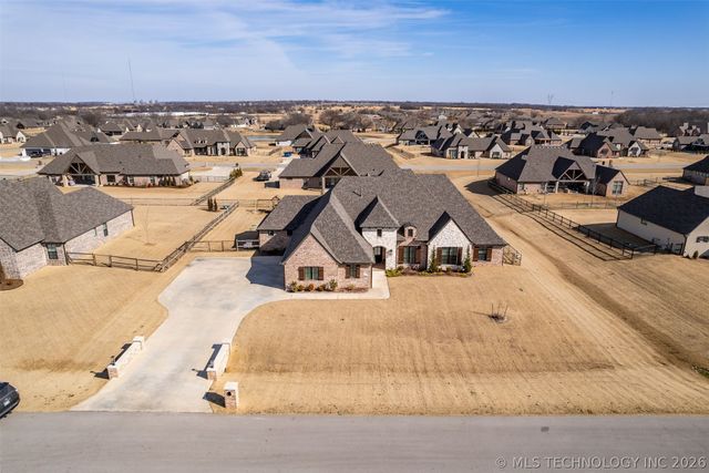 11391 S 213th East Avenue, Broken Arrow, OK 74014