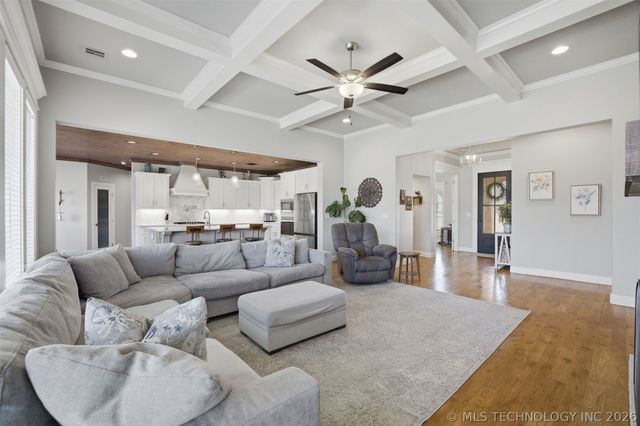 11391 S 213th East Avenue, Broken Arrow, OK 74014