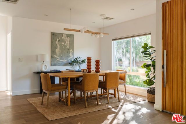 6152 Saint Clair Avenue, North Hollywood (los Angeles), CA 91606