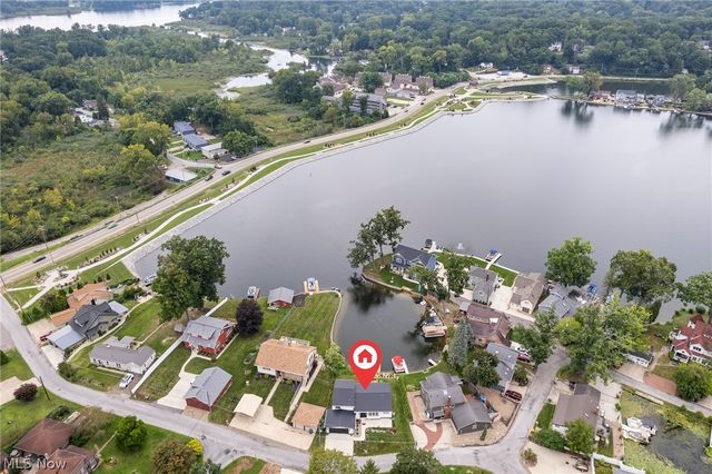 253 Aqua Boulevard, Coventry, OH 44319