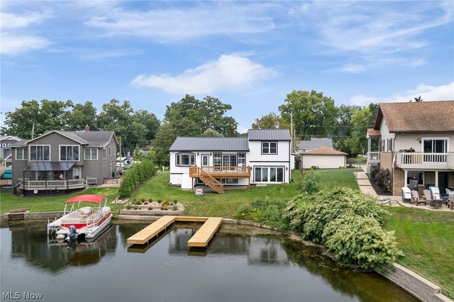 253 Aqua Boulevard, Coventry, OH 44319