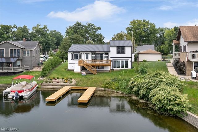 253 Aqua Boulevard, Coventry, OH 44319