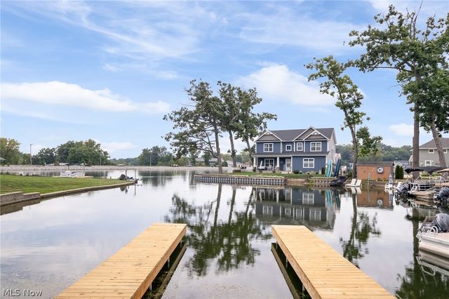 253 Aqua Boulevard, Coventry, OH 44319