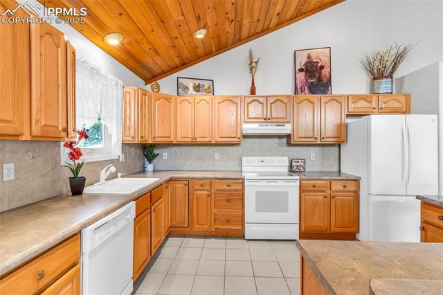 279 Horseshoe Drive, Canon City, CO 81212