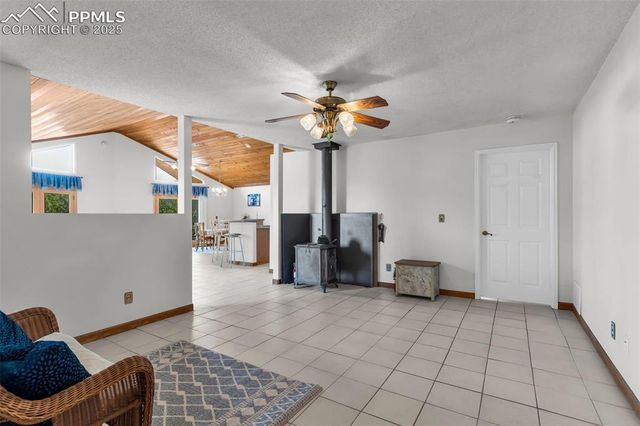 279 Horseshoe Drive, Canon City, CO 81212