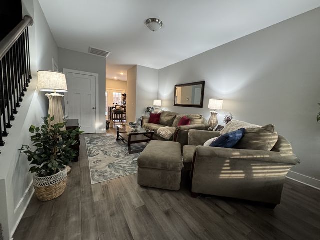 2426 Sayerville Ave, Old Hickory, TN 37138