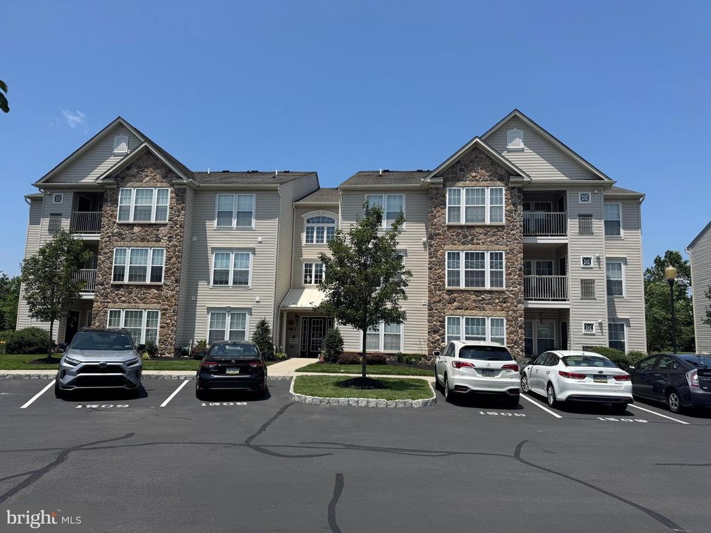 1509 MOORE ST #302, Bristol, PA 19007
