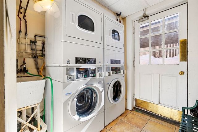 16 Chauncy 53, Cambridge, MA 02138