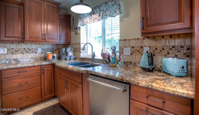 43435 W 50th Street, Quartz Hill, CA 93536