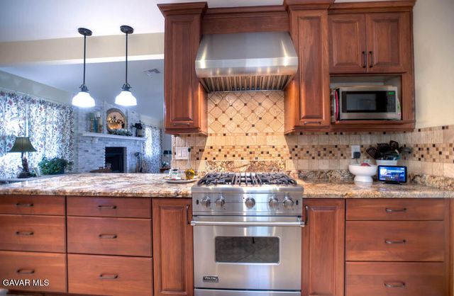 43435 W 50th Street, Quartz Hill, CA 93536