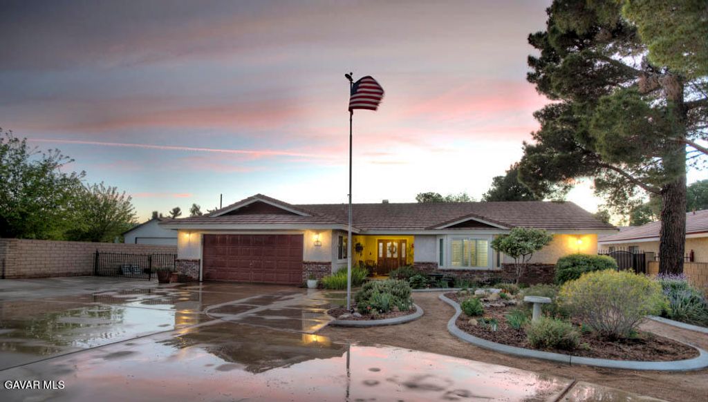 43435 W 50th Street, Quartz Hill, CA 93536