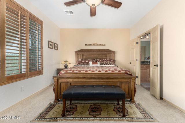 32004 N SKYLINE Drive, San Tan Valley, AZ 85143