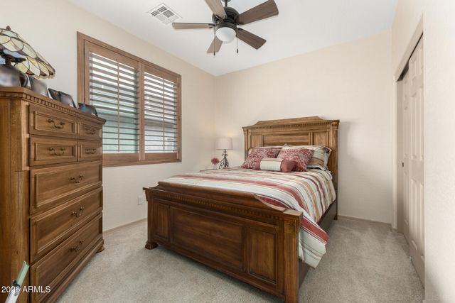32004 N SKYLINE Drive, San Tan Valley, AZ 85143