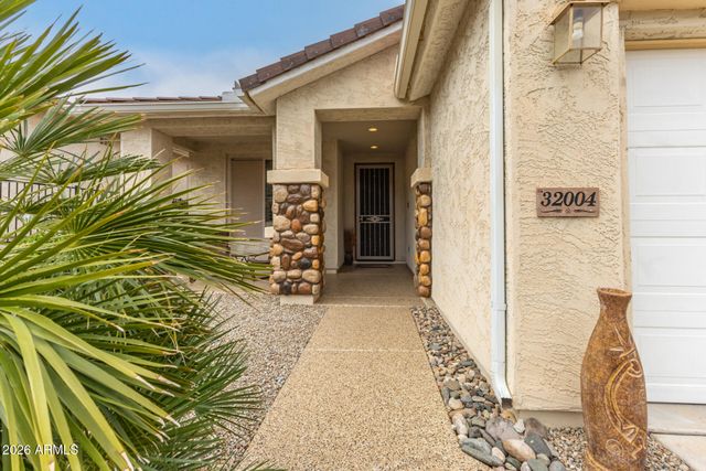 32004 N SKYLINE Drive, San Tan Valley, AZ 85143