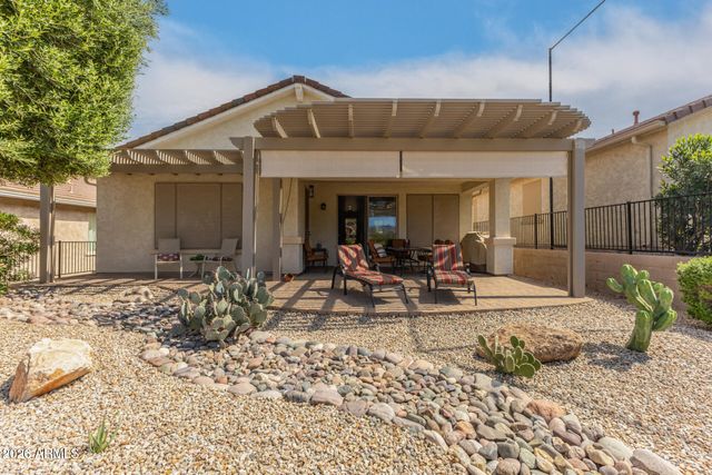 32004 N SKYLINE Drive, San Tan Valley, AZ 85143