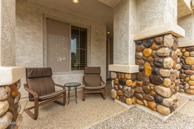 32004 N SKYLINE Drive, San Tan Valley, AZ 85143