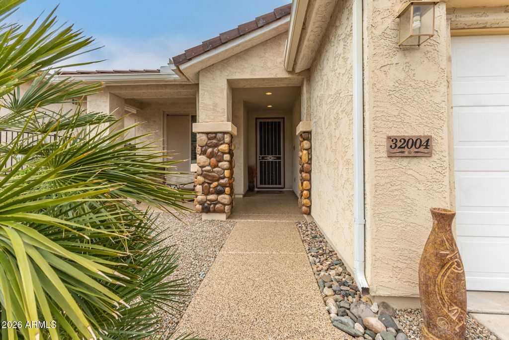 32004 N SKYLINE Drive, San Tan Valley, AZ 85143 — photo 2
