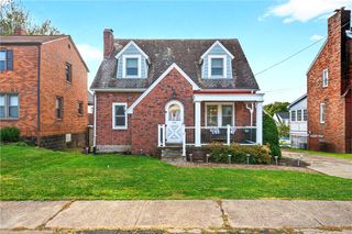 222 Bernice St, Ross Twp, PA 15237