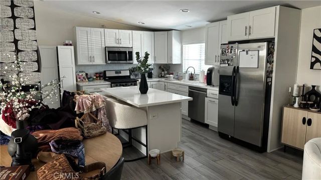 7833 Bothwell, Reseda, CA 91335