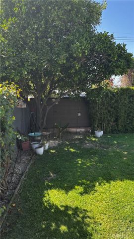 7833 Bothwell, Reseda, CA 91335