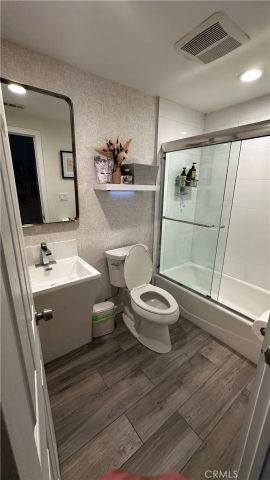 7833 Bothwell, Reseda, CA 91335