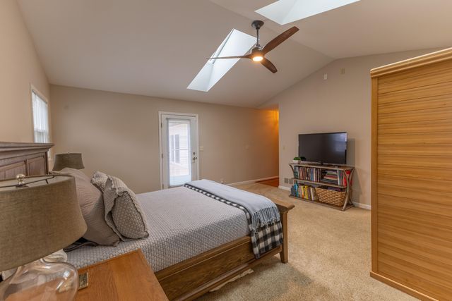 237 Rose Hill Avenue, Versailles, KY 40383