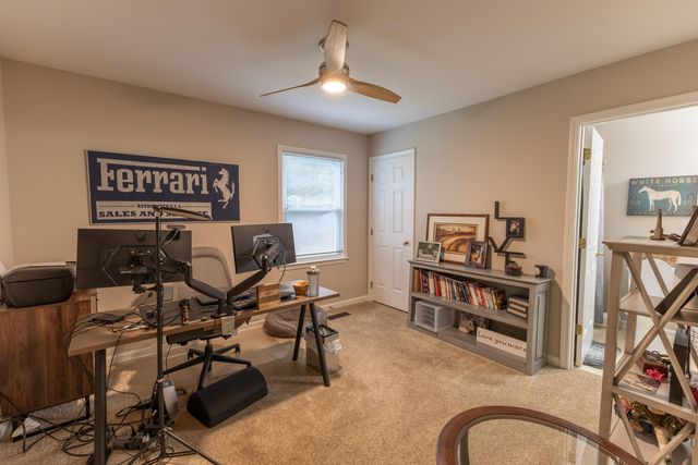 237 Rose Hill Avenue, Versailles, KY 40383