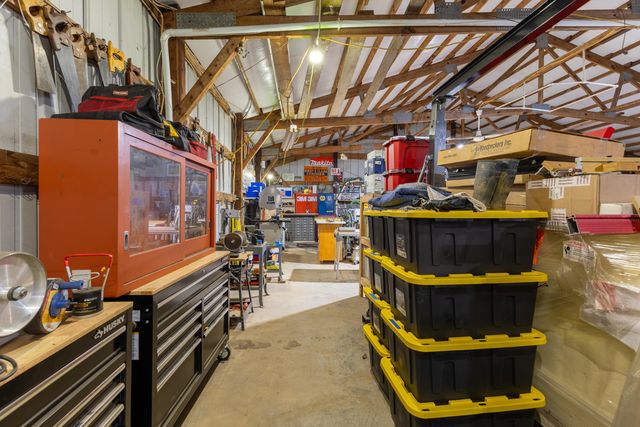 237 Rose Hill Avenue, Versailles, KY 40383