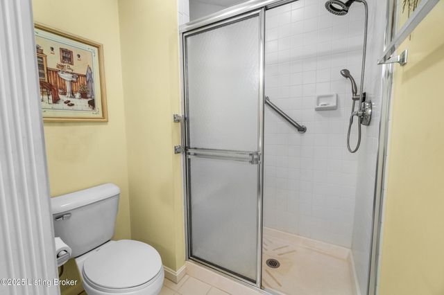 12203 Big Bear Pl, Jeffersontown, KY 40299