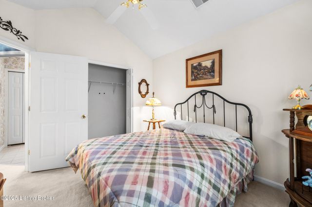 12203 Big Bear Pl, Jeffersontown, KY 40299