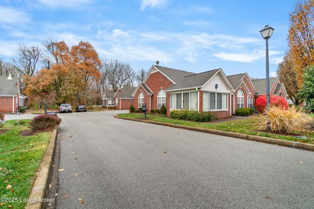 12203 Big Bear Pl, Jeffersontown, KY 40299