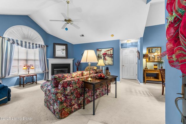 12203 Big Bear Pl, Jeffersontown, KY 40299