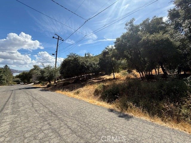 10789 Harbor Road, Kelseyville, CA 95451