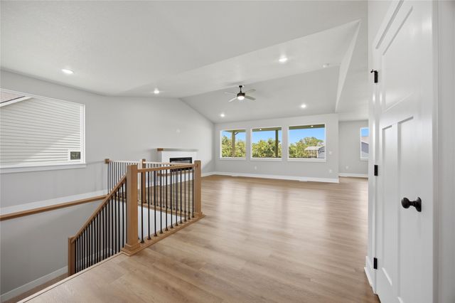 1715 Roebling Road, Adel, IA 50003